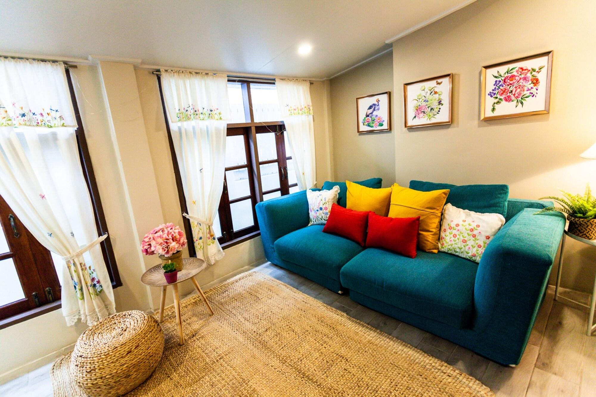 Baan Suan Krung Kao 35/57