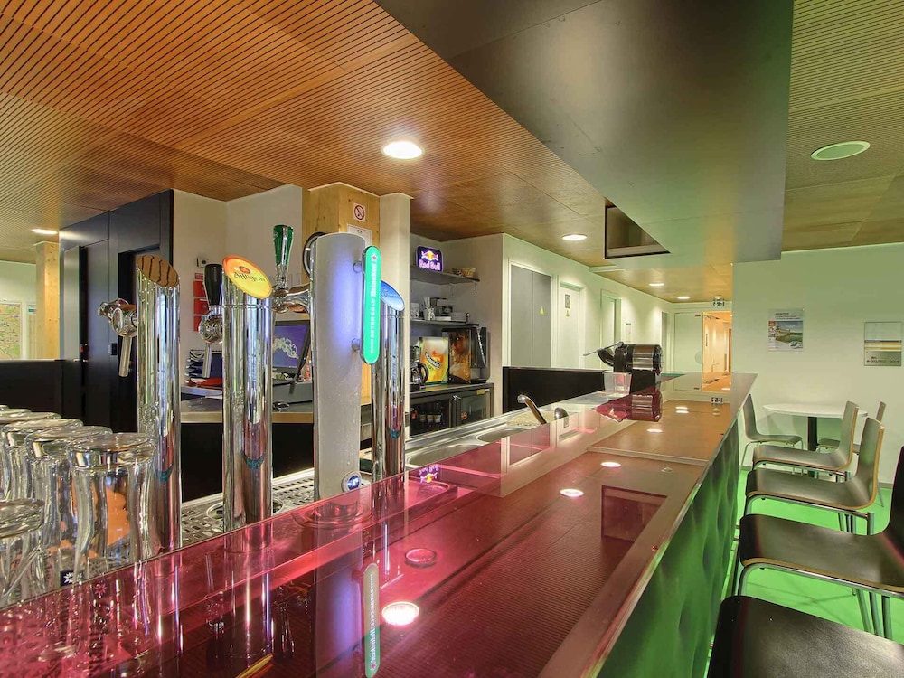 Auberge de Jeunesse Paris Yves Robert 24/50