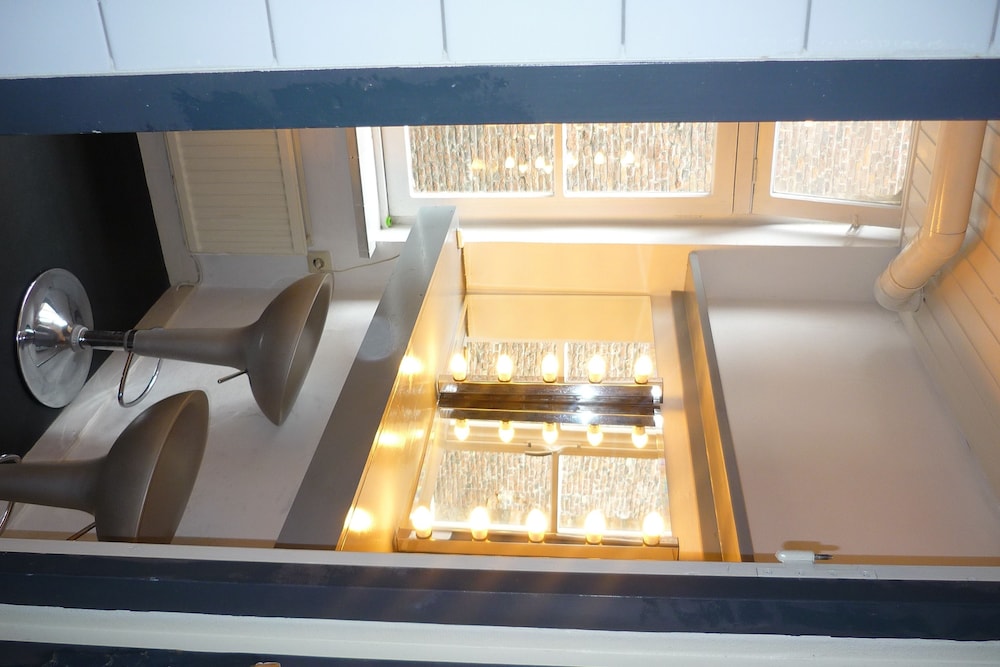 Hotel Beez NO.106 45/45