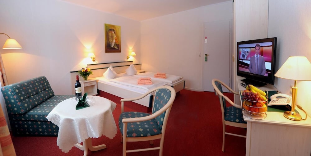Hotel Schnehagen، فالزروده 23/50