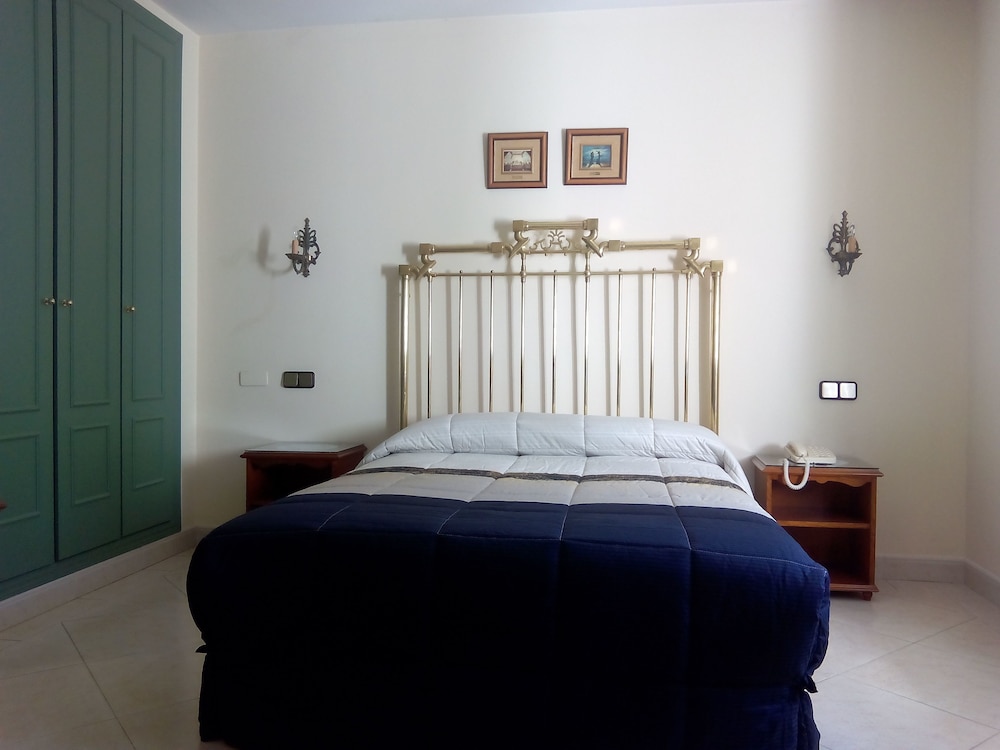 HOSTAL SIETE PICOS 10/46