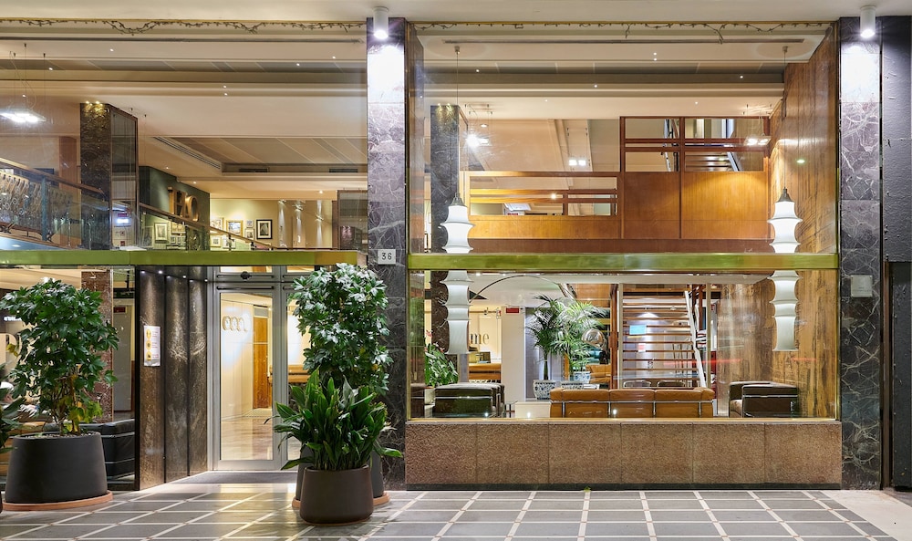 Hotel Plaza 3/47