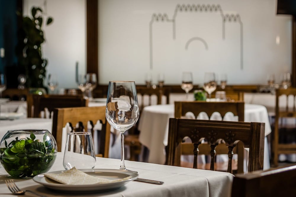 Hotel Puerta Ciudad Rodrigo 34/43