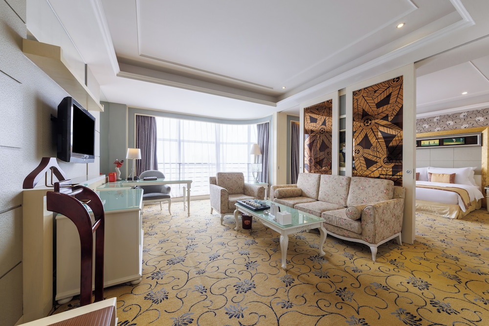 Eurasia International Hotel 27/42