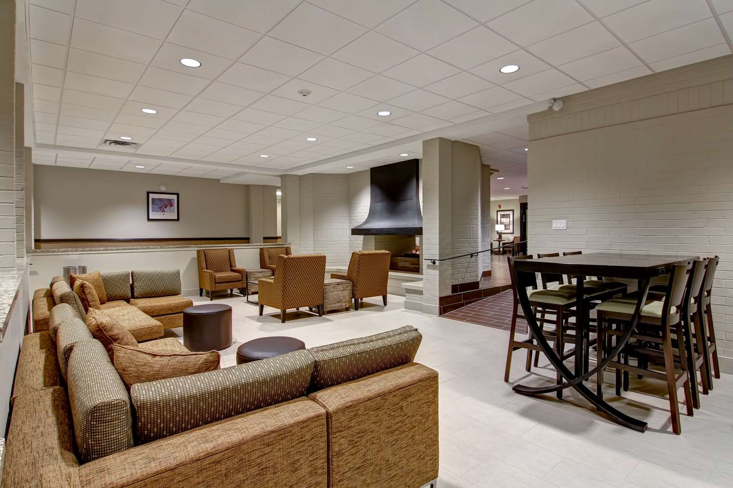 Best Western London Airport Inn Suites 33/53
