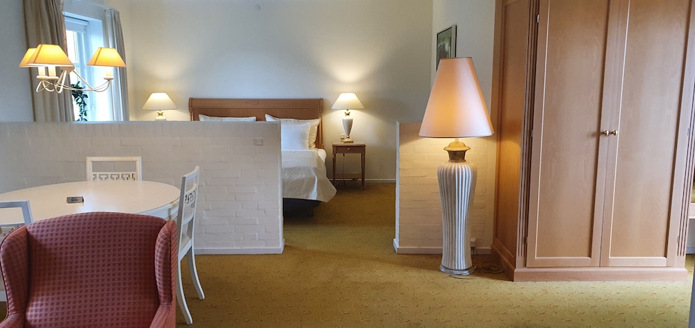 Hotel Knudsens Gaard 24/54