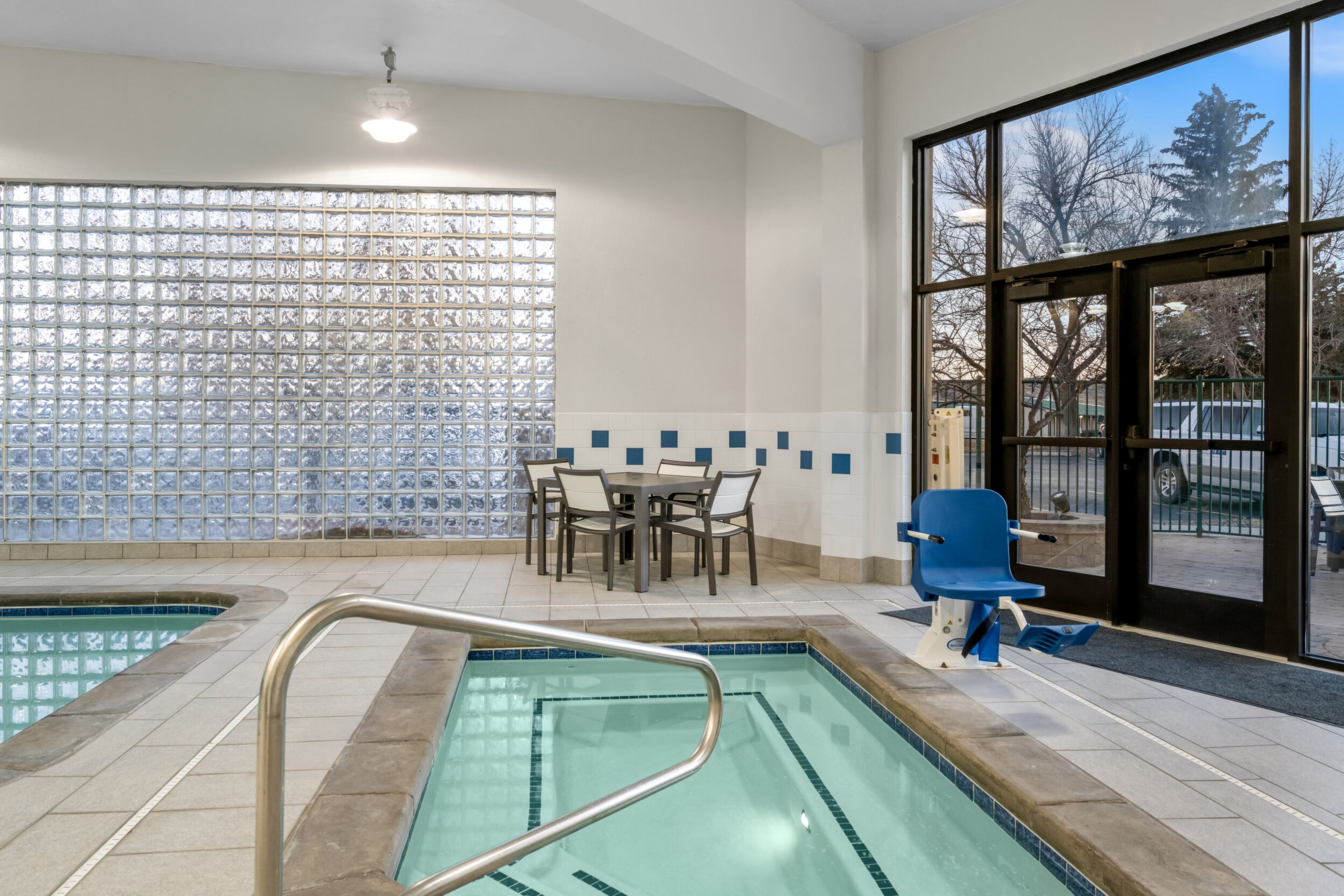 HOLIDAY INN ROCK SPRINGS 36/73