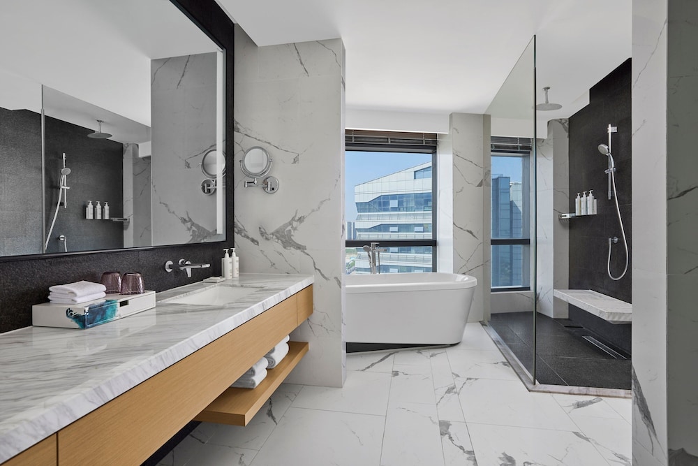 Courtyard by Marriott Xiamen Huli 49/50