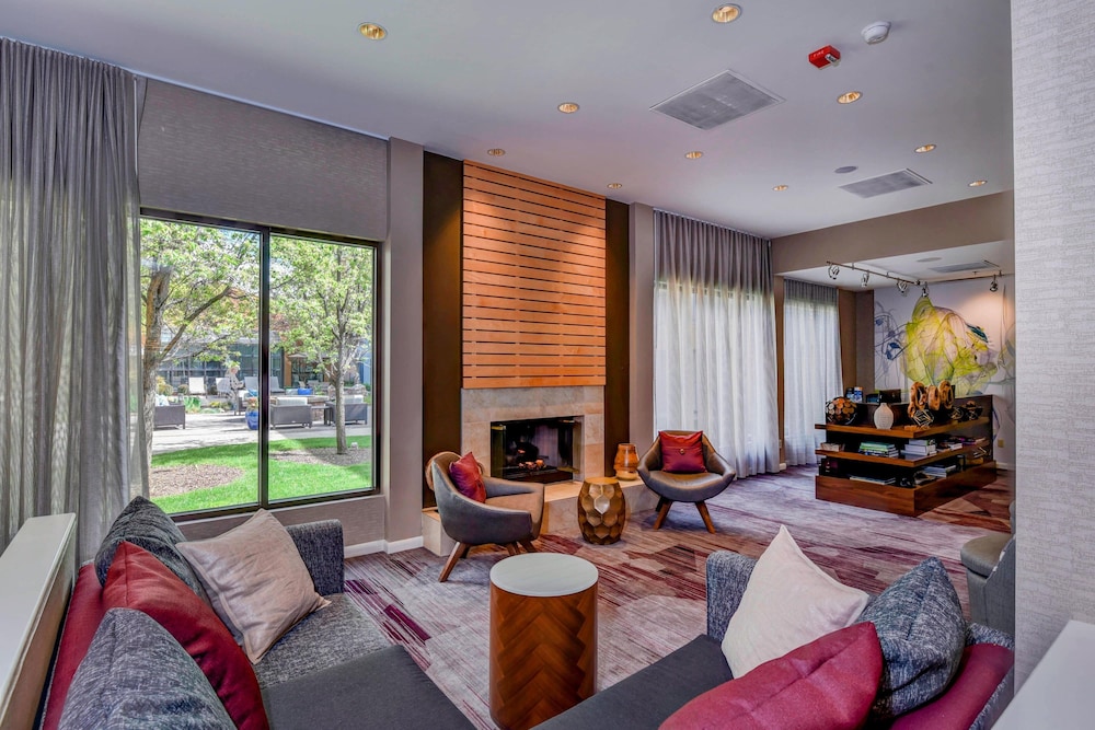 Courtyard By Marriott Downtown Boise 30/58