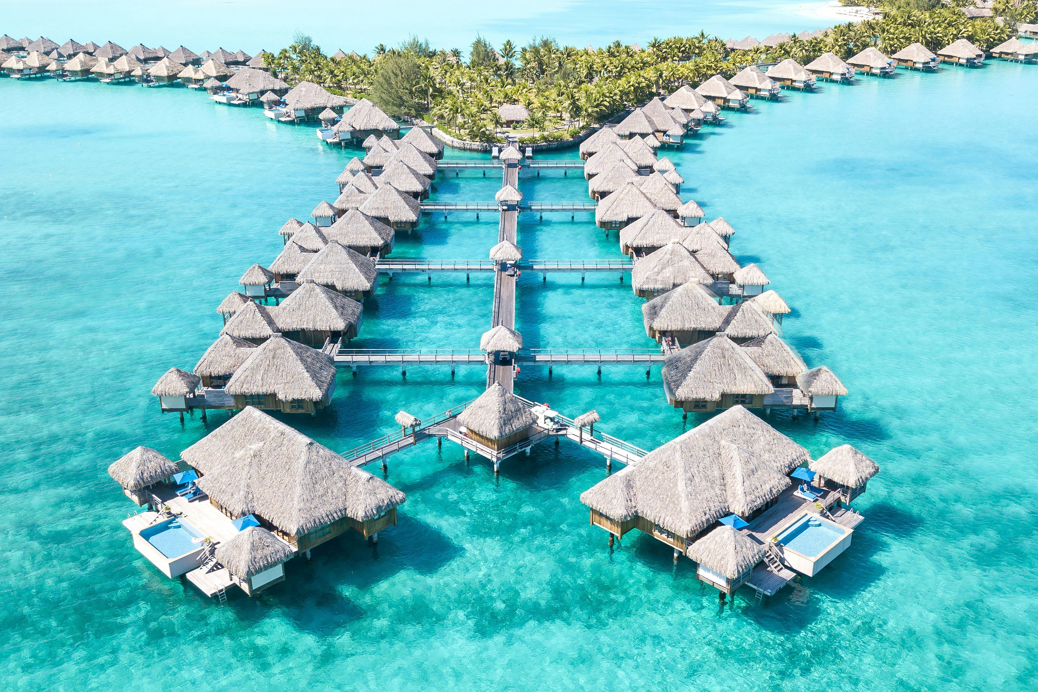 The St Regis Bora Bora Resort 52/84