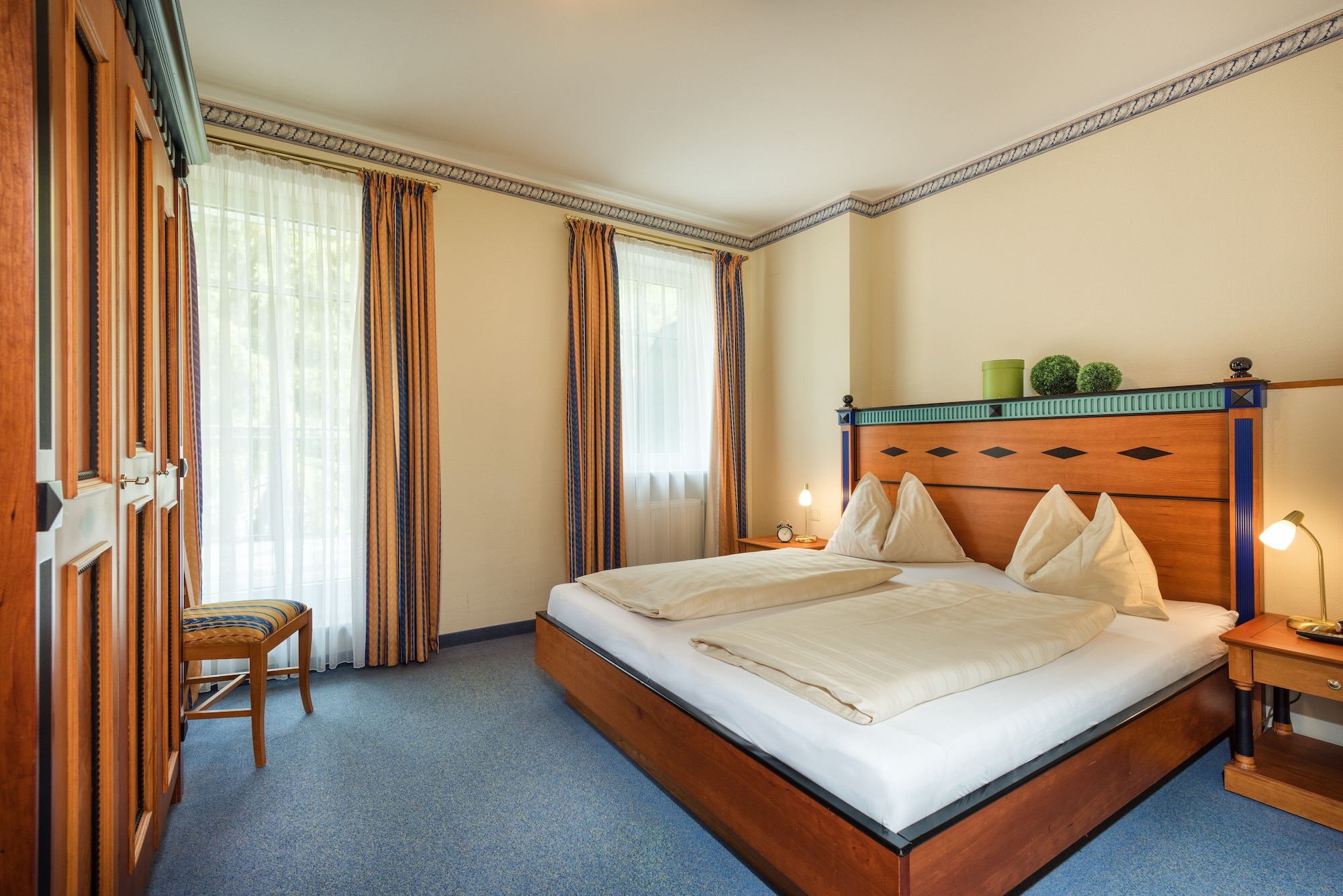 2 Bedrooms, Panoramic, Suite, 2 Double Beds, Sofa, Kitchen