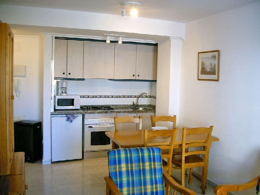 TURQUESA BEACH APARTMENTS 7/18