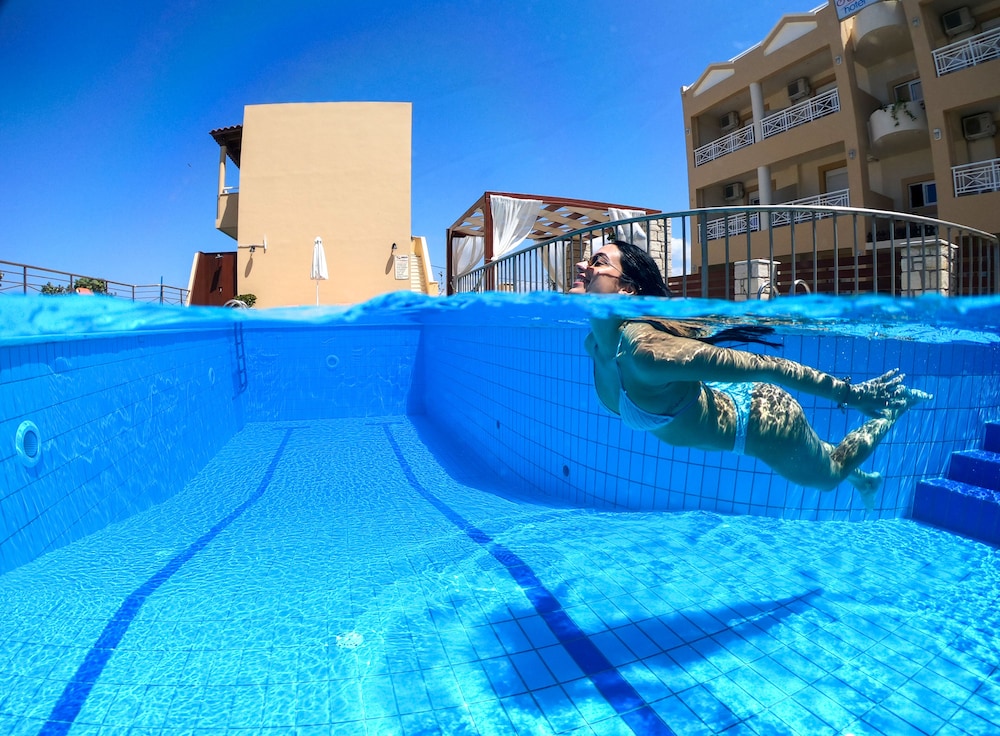 SUNRISE APARTMENTS CRETE 37/50