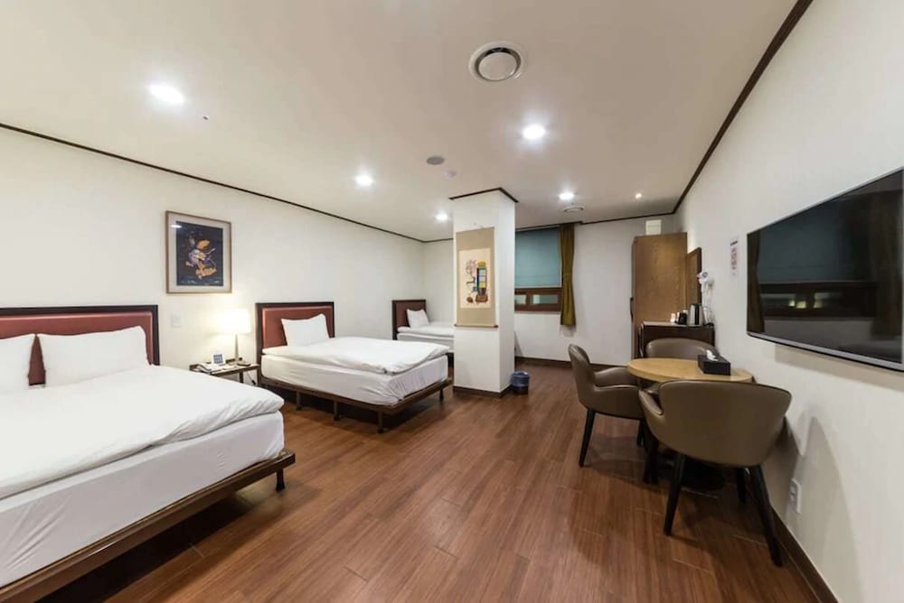 Yeongbin Hotel Youngbin Hotel 9/33