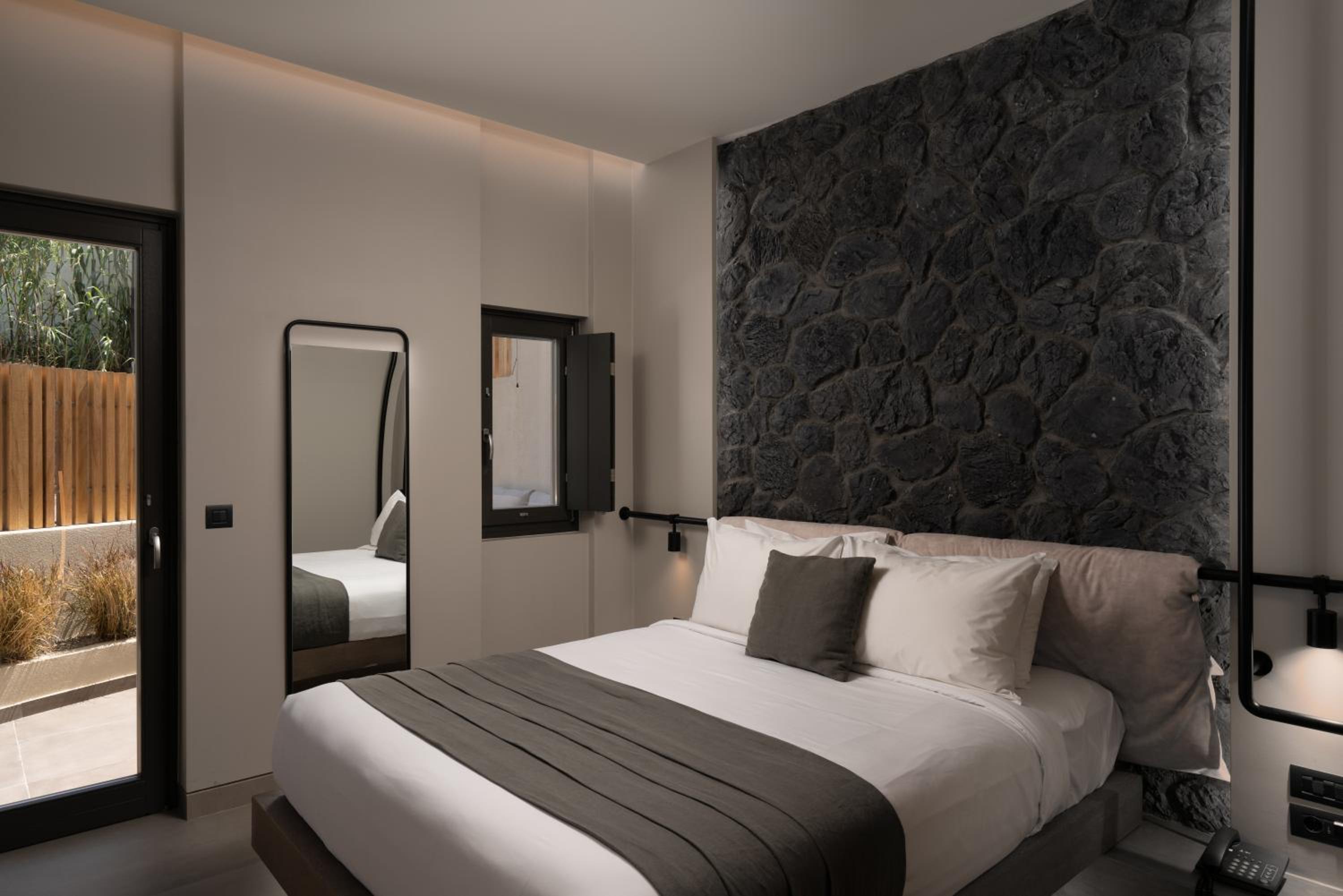 apikia santorini adults only