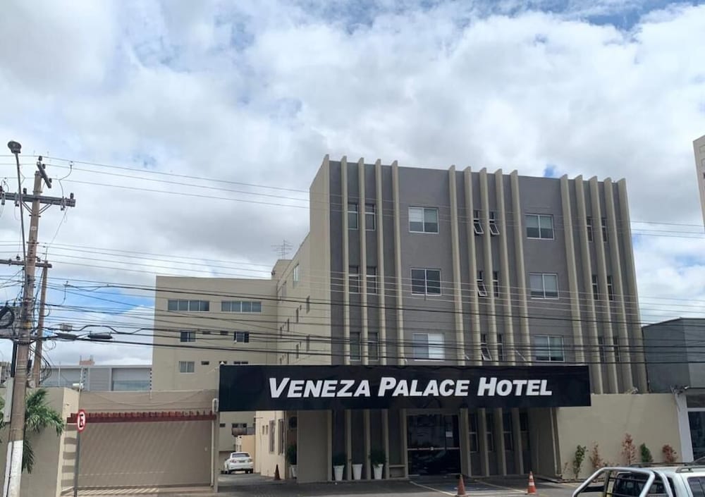 Veneza Palace Hotel 1/42