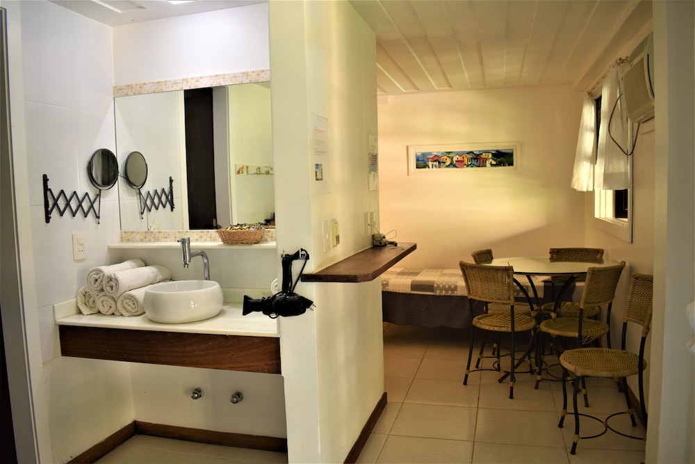 Pousada Hibiscus Beach 50/50