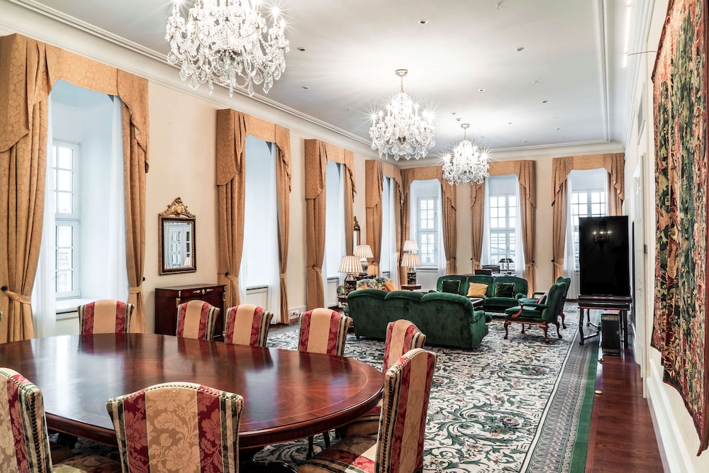 Taschenbergpalais Kempinski Hotel 43/66