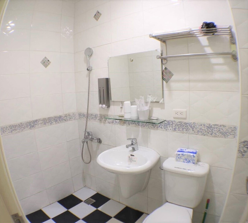 Sara House (ex.Hagi House Bed and Breakfast) 48/50