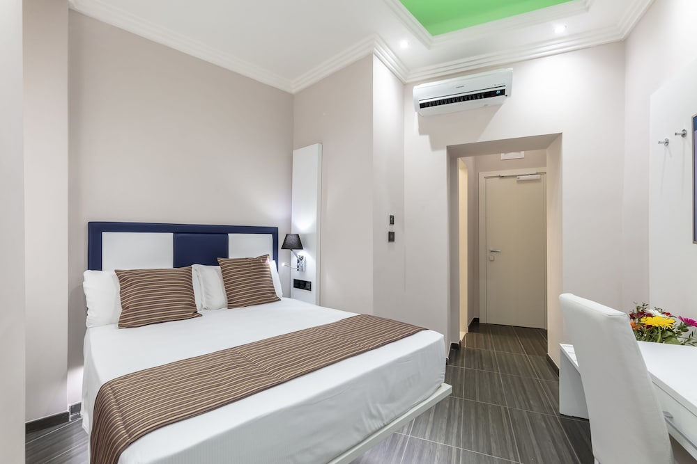 SMART, DOUBLE BED