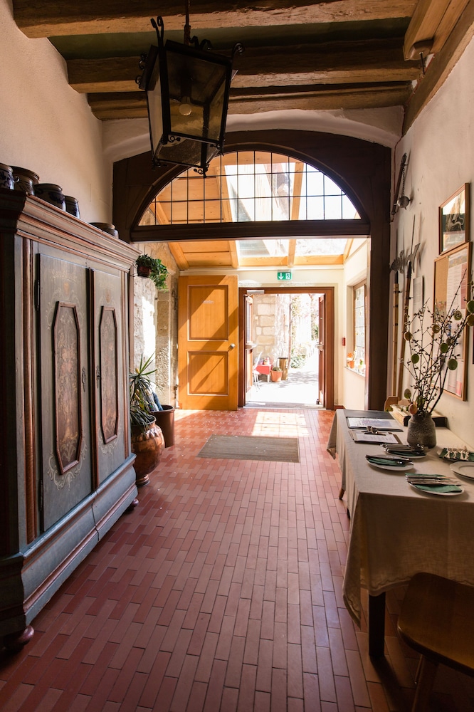 Hotel Gasthof Goldener Greifen 39/50