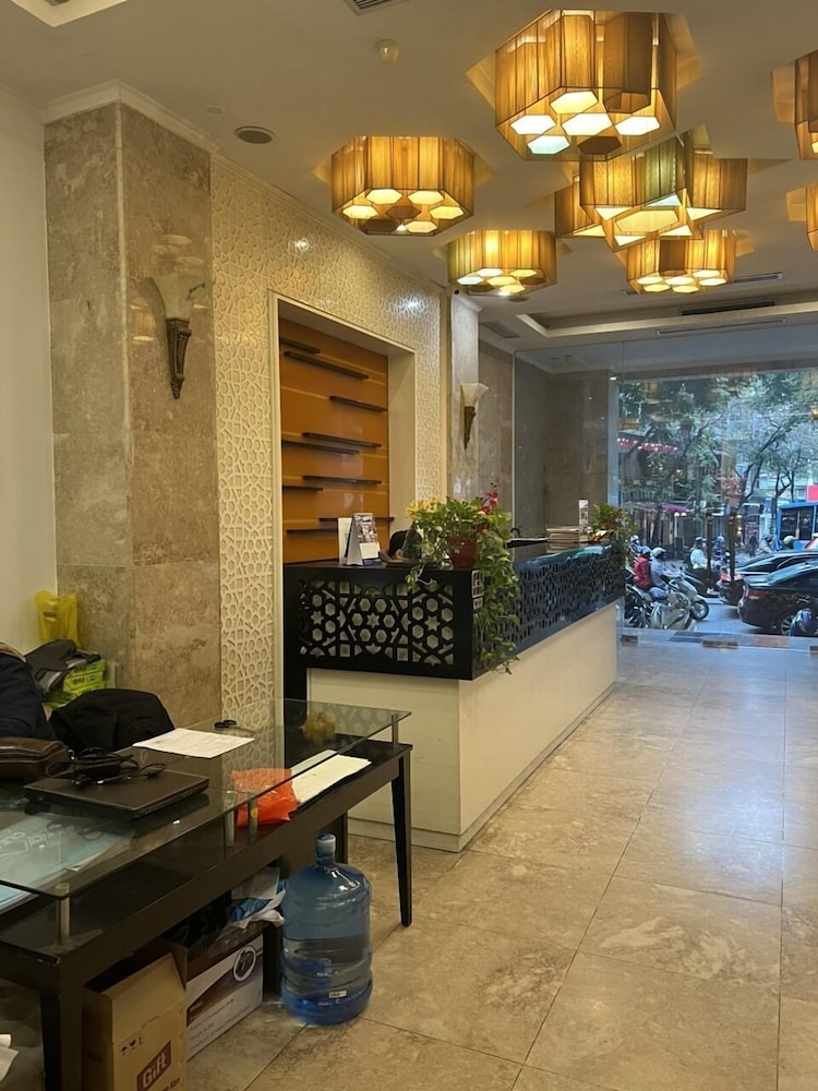 Skylark Boutique Hotel 5/50