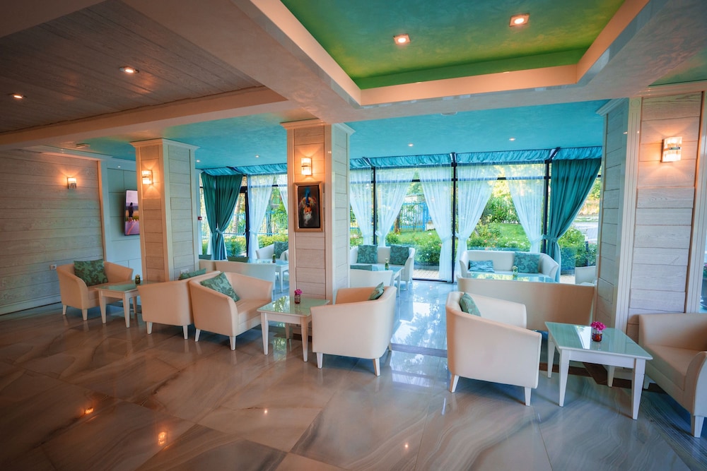 Perla Royal Hotel 18/27
