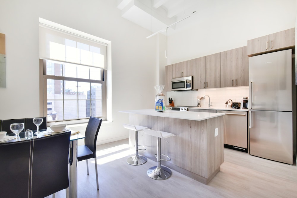 Global Luxury Suites Downtown Boston 53/68