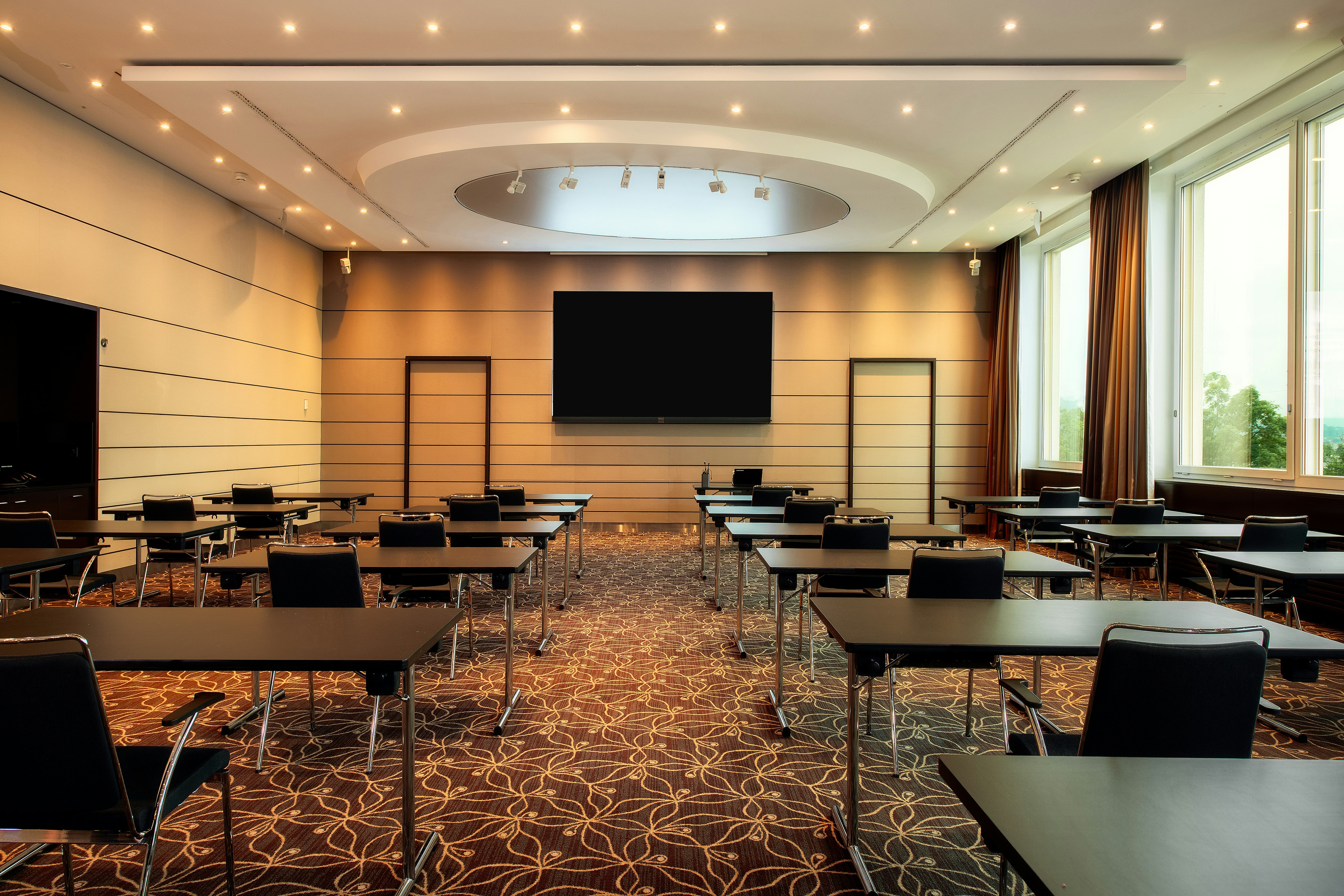 Hilton Zurich Airport 59/78