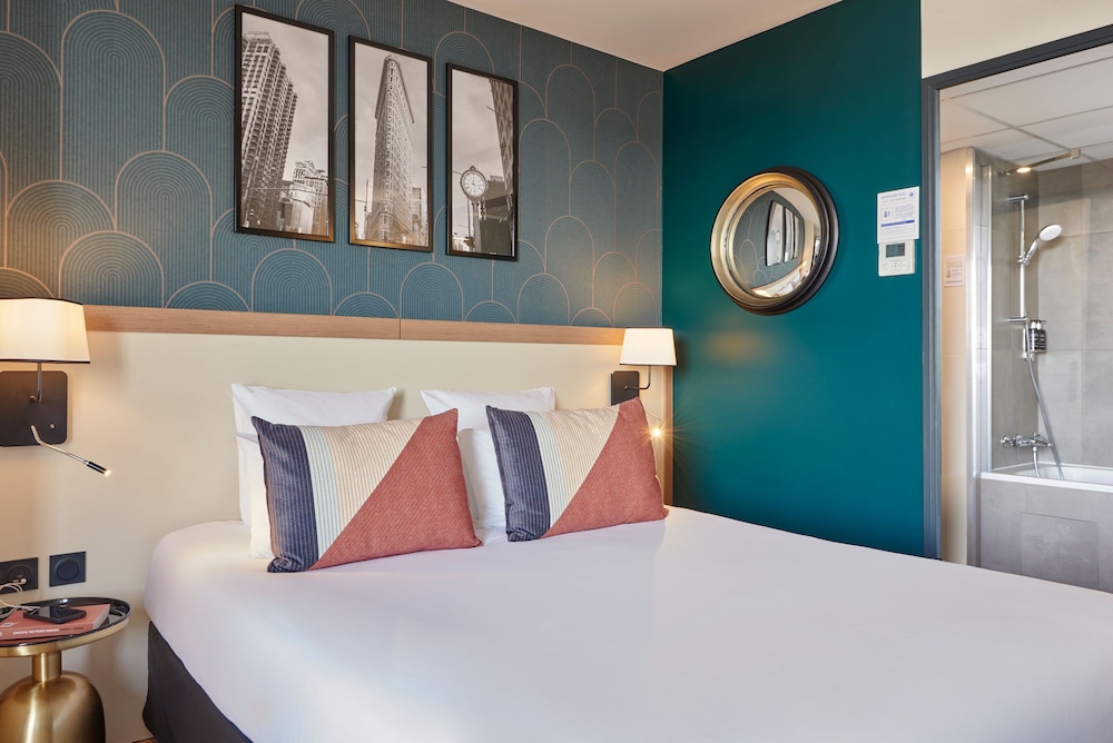 Executive, Double Bed, Gatsby Hotel and Restaurant By HappyCulture 8/10