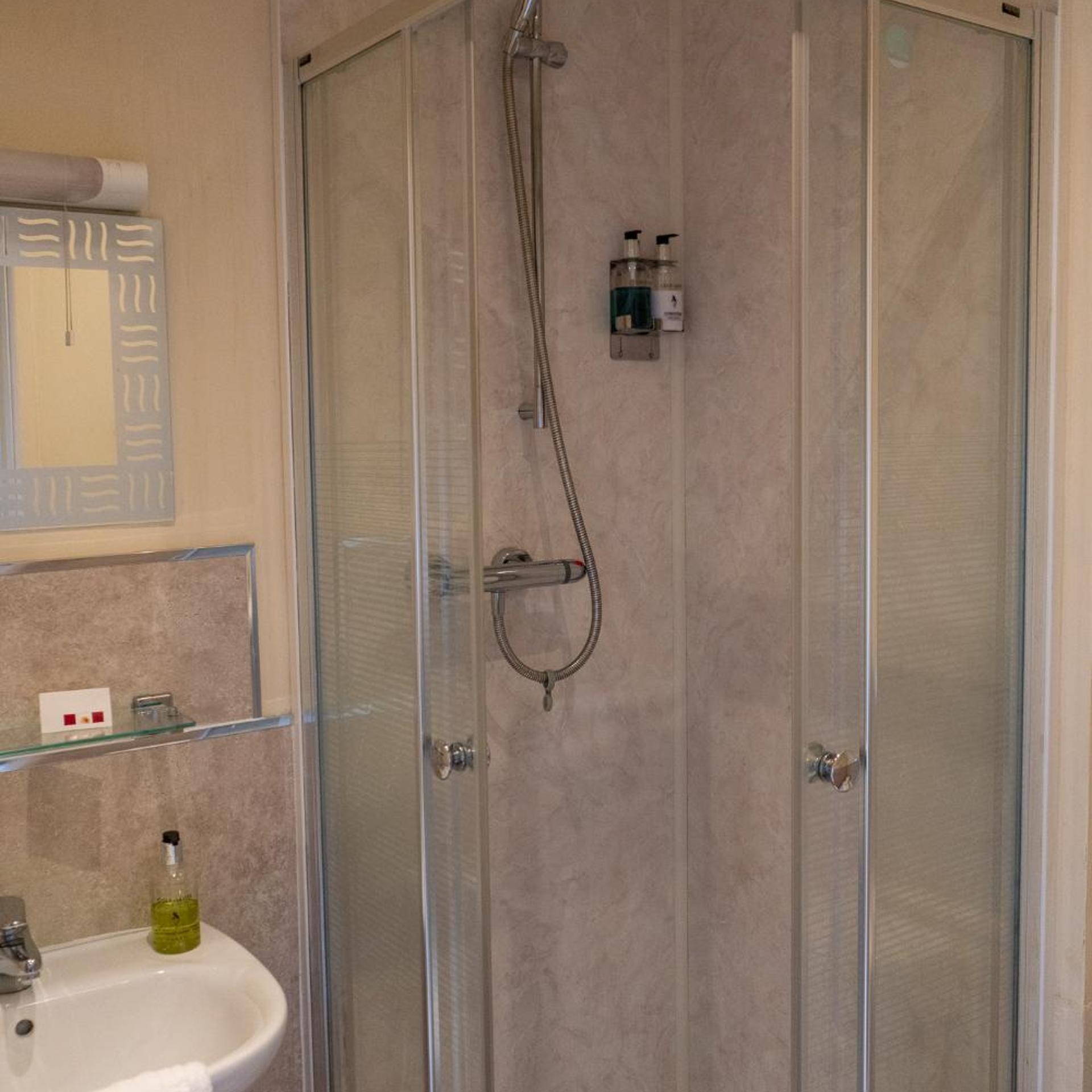 غرفة سوبيريور مفردة، Kings Head Hotel 3/4