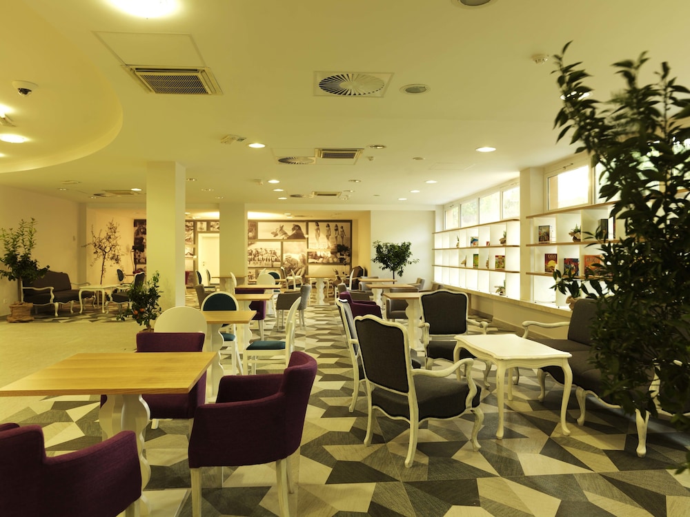 Socializing Hotel Mirna Lifeclass Hotels Spa 37/53