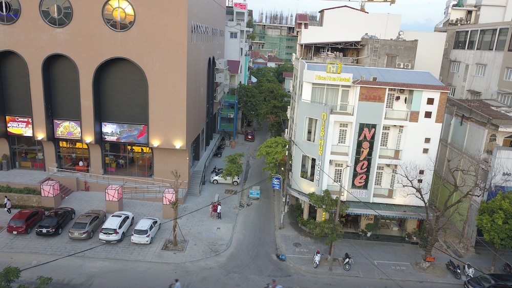 Nice Hue Hotel 45/50