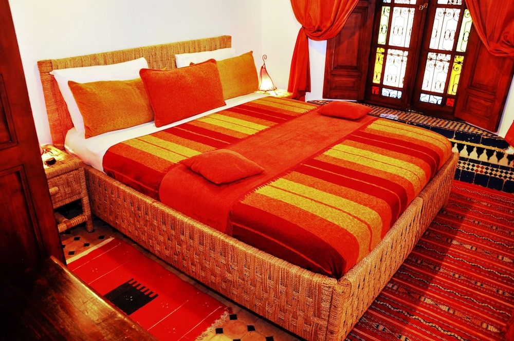 Riad Ahlam 16/33