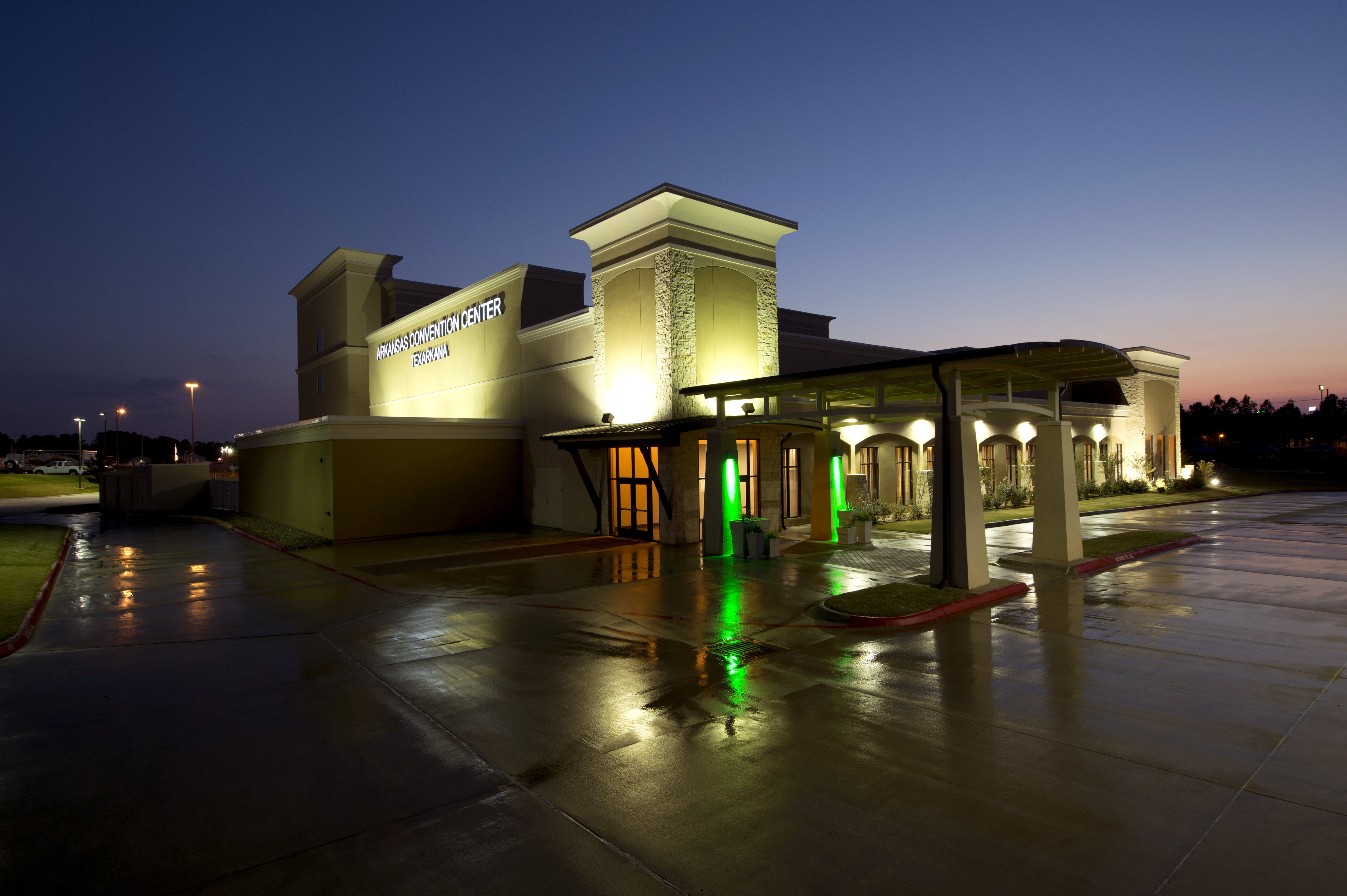 Holiday Inn Texarkana Arkansas Conv Ctr 67/73