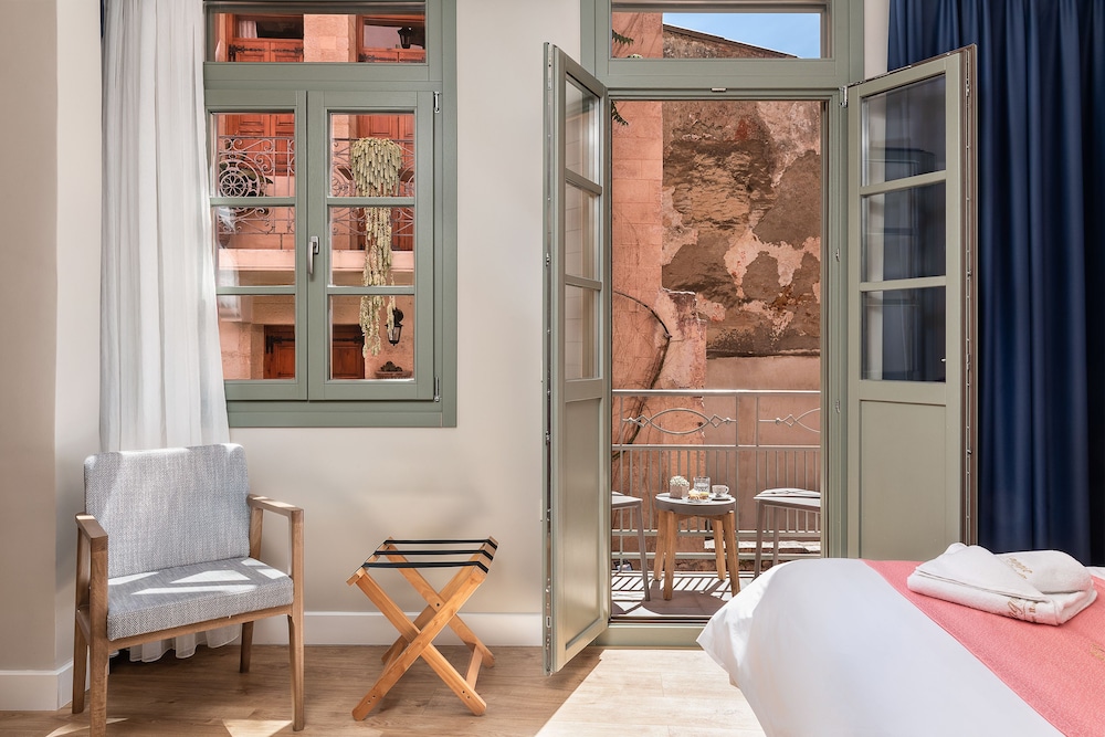 Viaggio Elegant Rooms 14/50