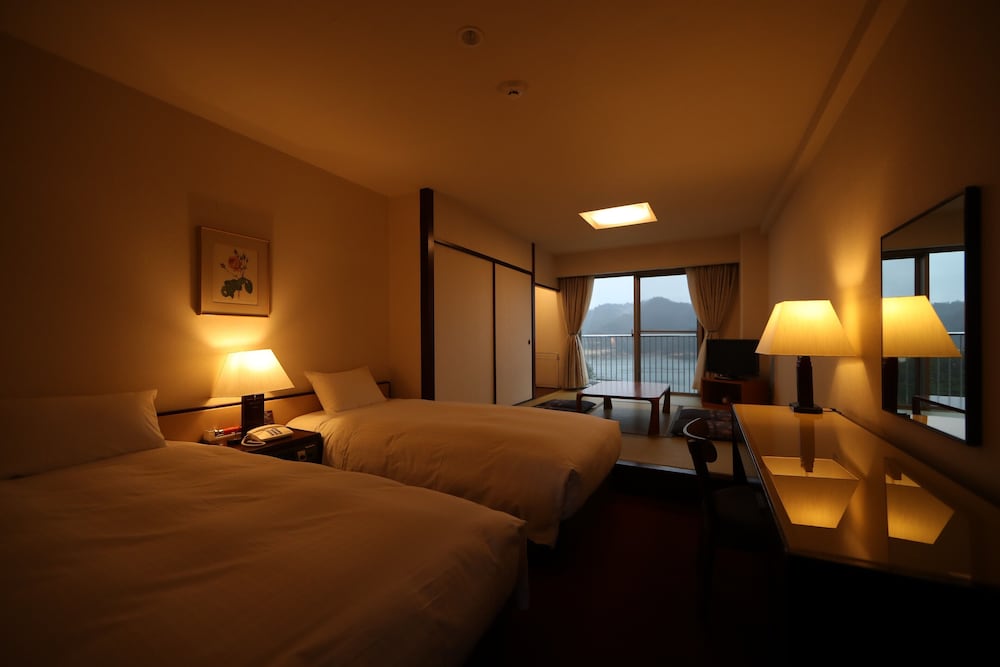 Resorpia Kumihama 21/59