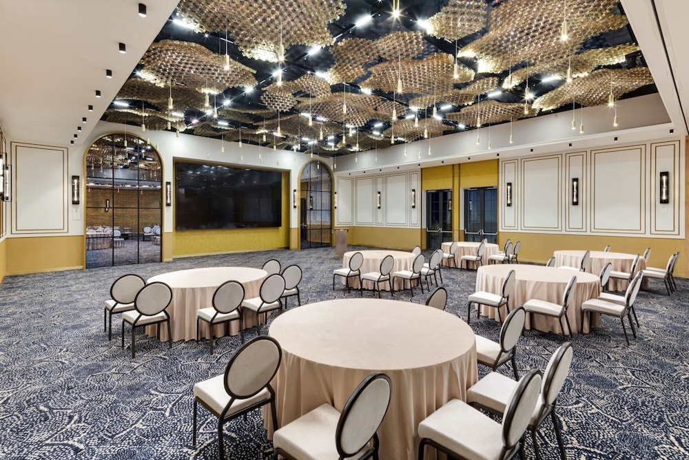Courtyard By Marriott Cluj-Napoca Downtown 41/46