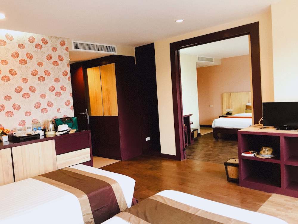 MALIN PATONG HOTEL 23/58