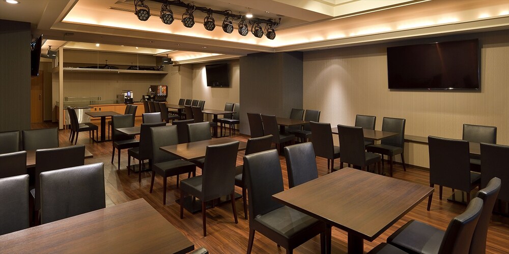 Princess Garden Hotel 53/62