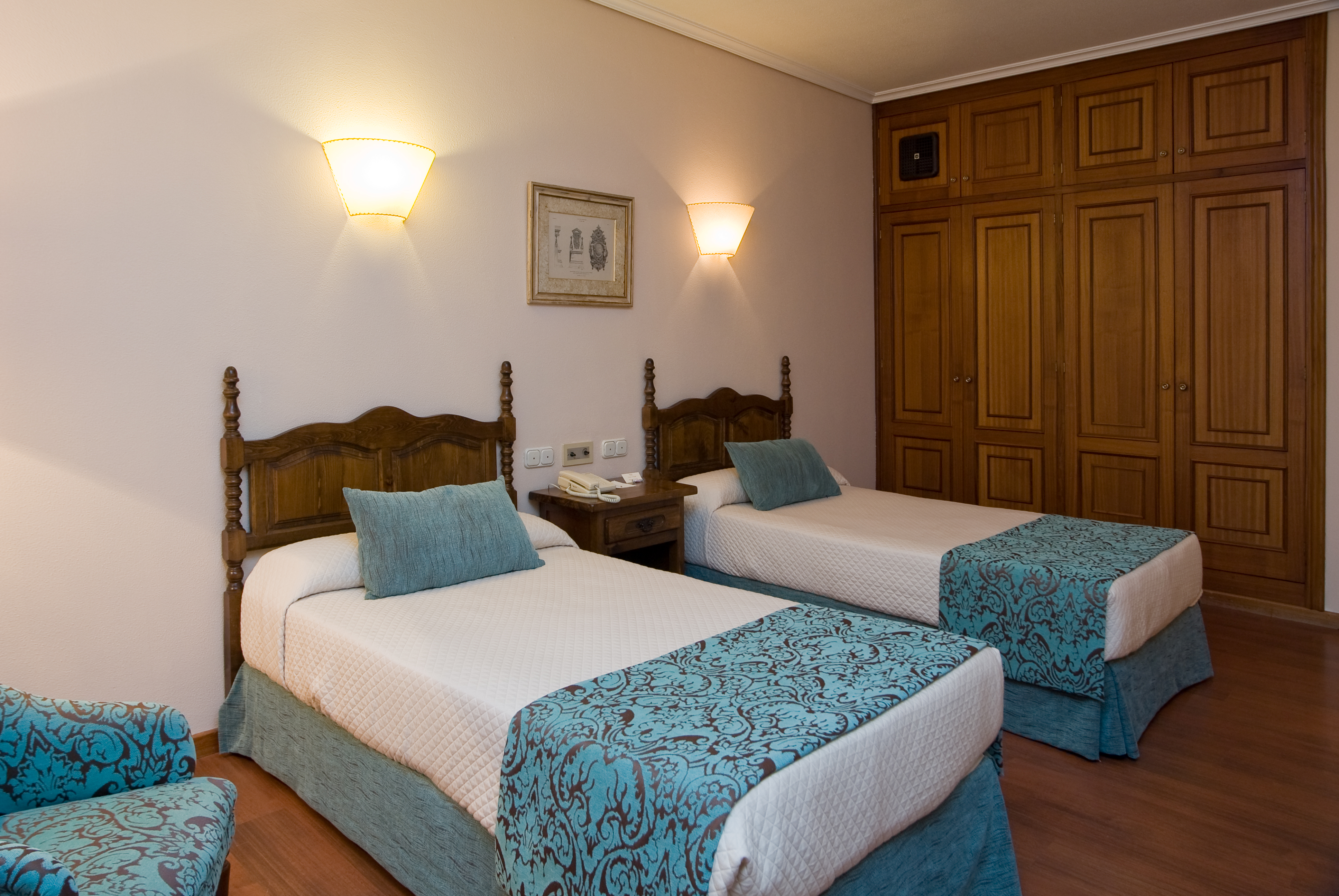 Room, Single, Double Bed