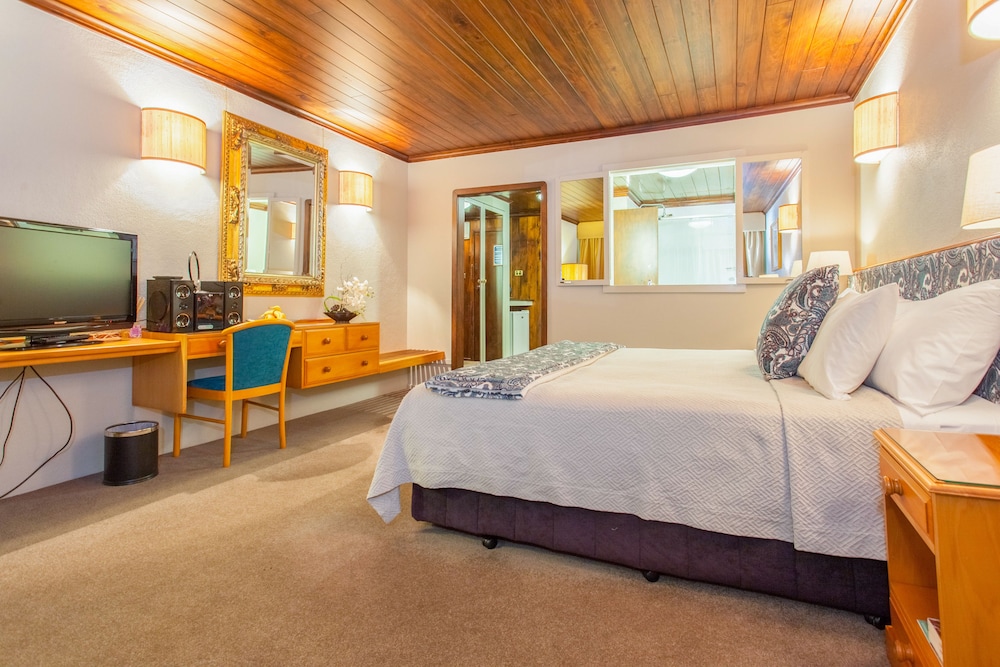 Waitakere Resort And Spa 10/47