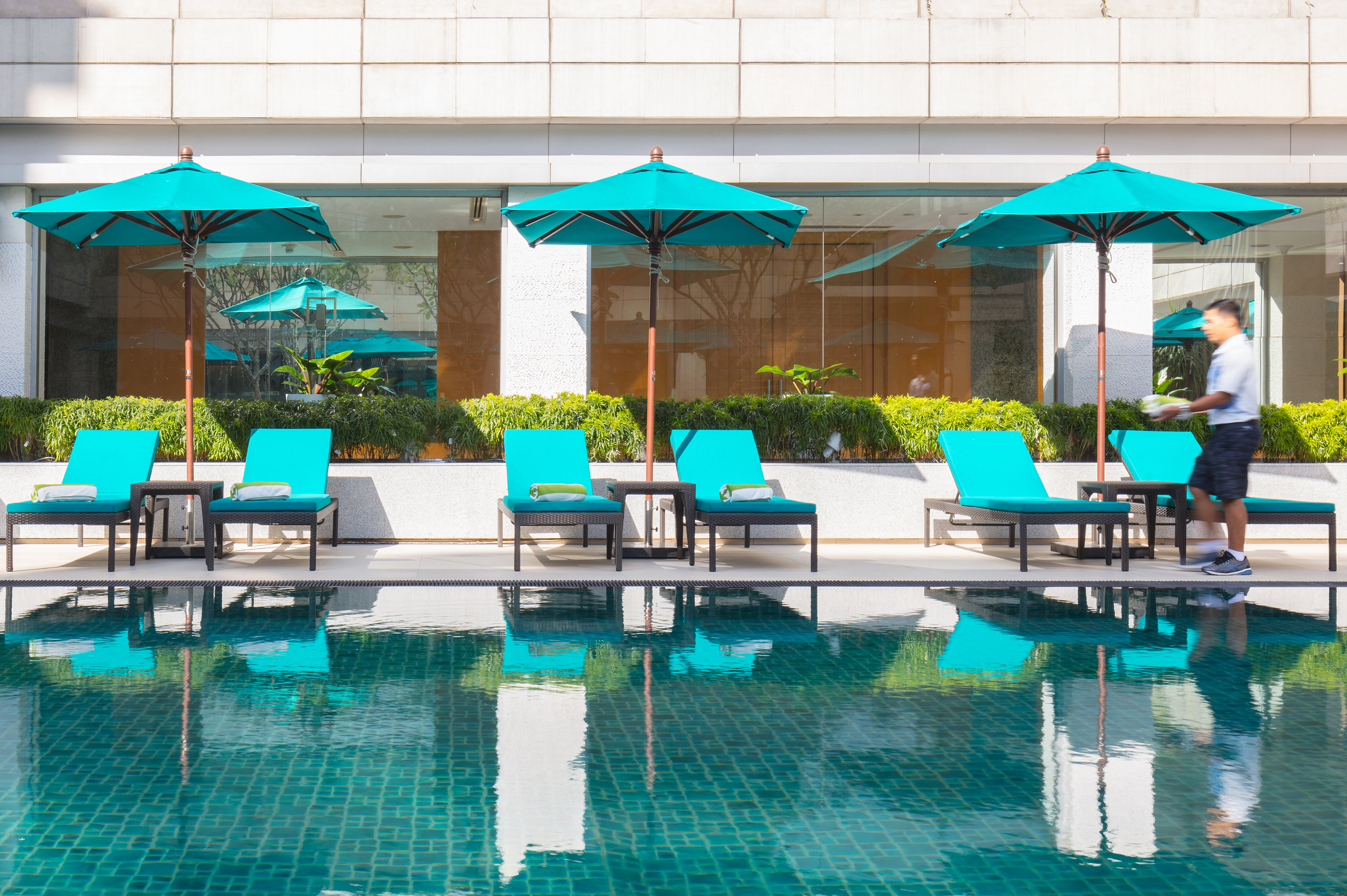Holiday Inn Bangkok Hotel 75/76