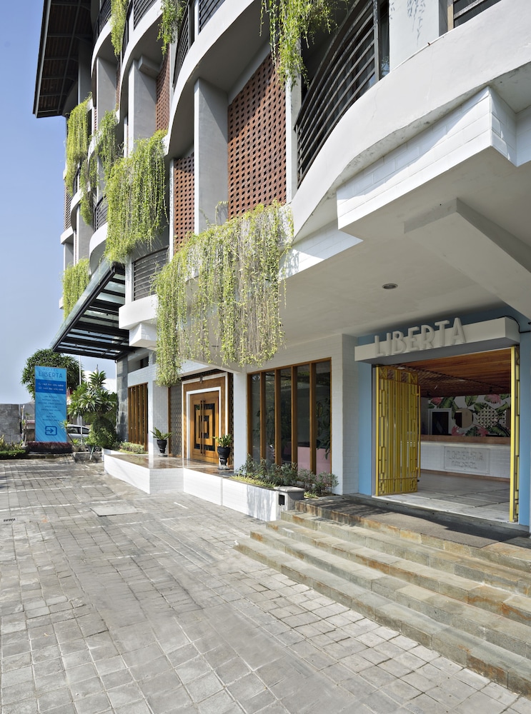 Hotel Liberta Seminyak 46/50