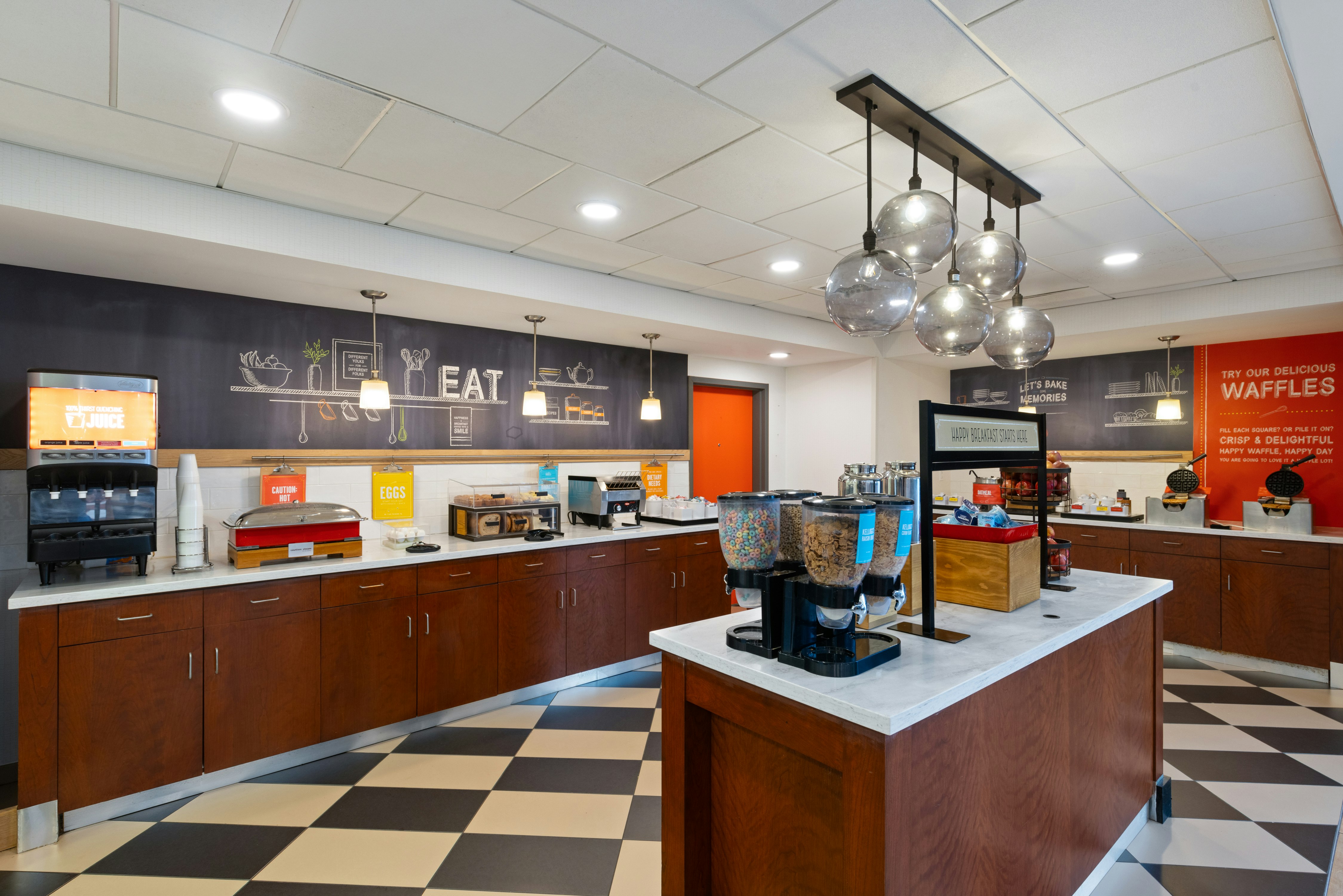 Hampton Inn and Suites Harrisburg/North 12/55