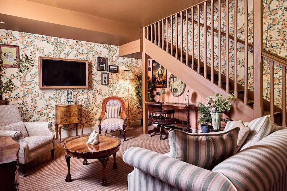 Brownsover Hall Hotel 44/63