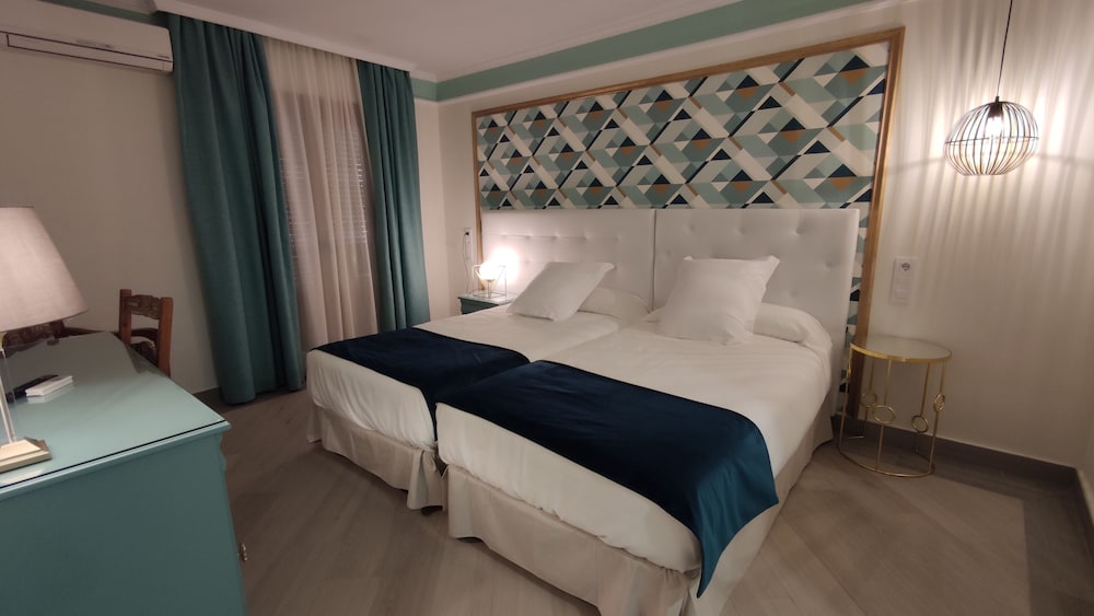 Hotel Dona Blanca 16/33