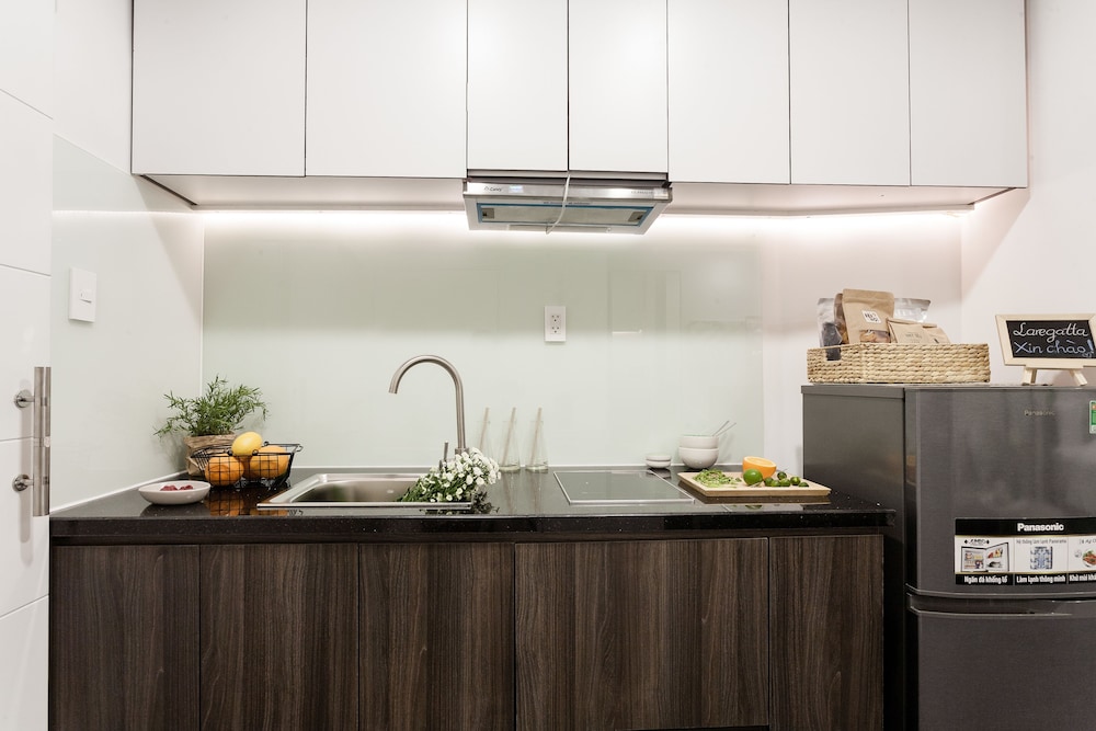 La Regatta Boutique Residences 4/72