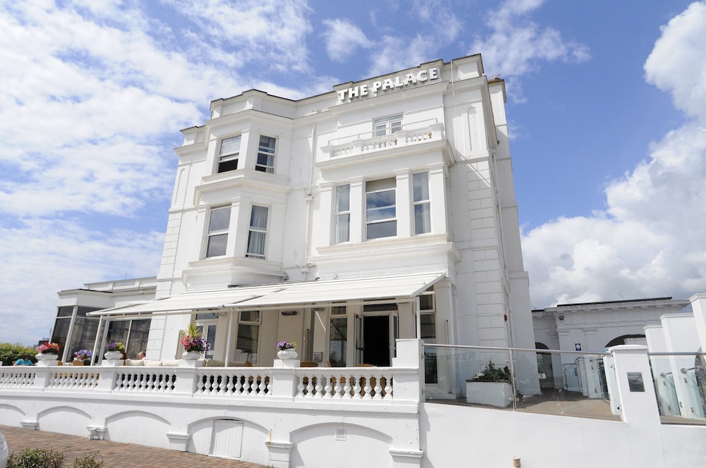 The Palace Hotel Spa 1/50