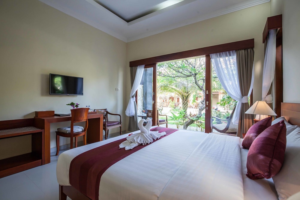 VILA SHANTI BEACH HOTEL 8/36